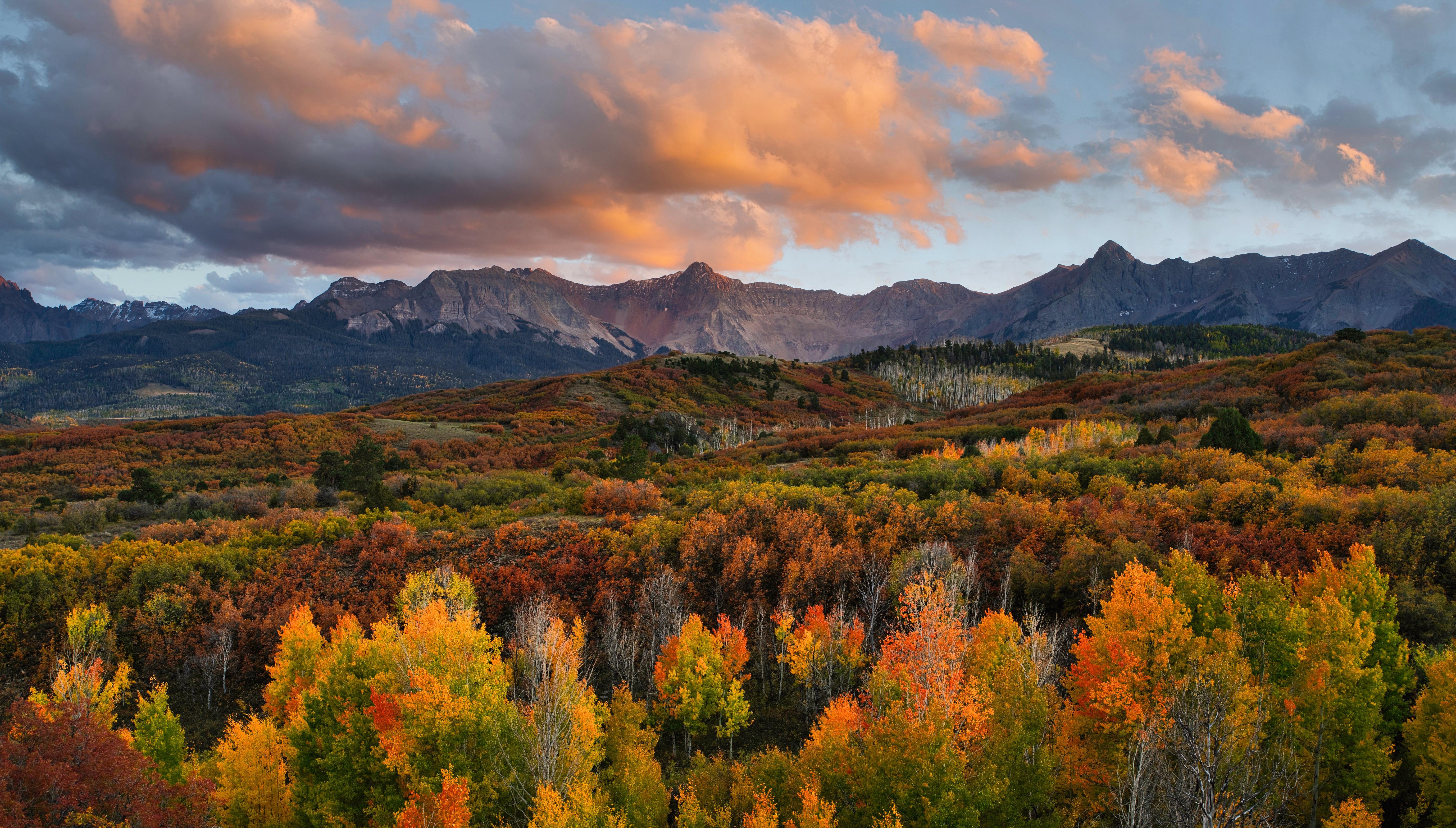 Colorful Autumn Mountain Valley - 5K Background Colorful Autumn Mountain Valley - Landscape Photography 5K Wallpaper (6144x3492)