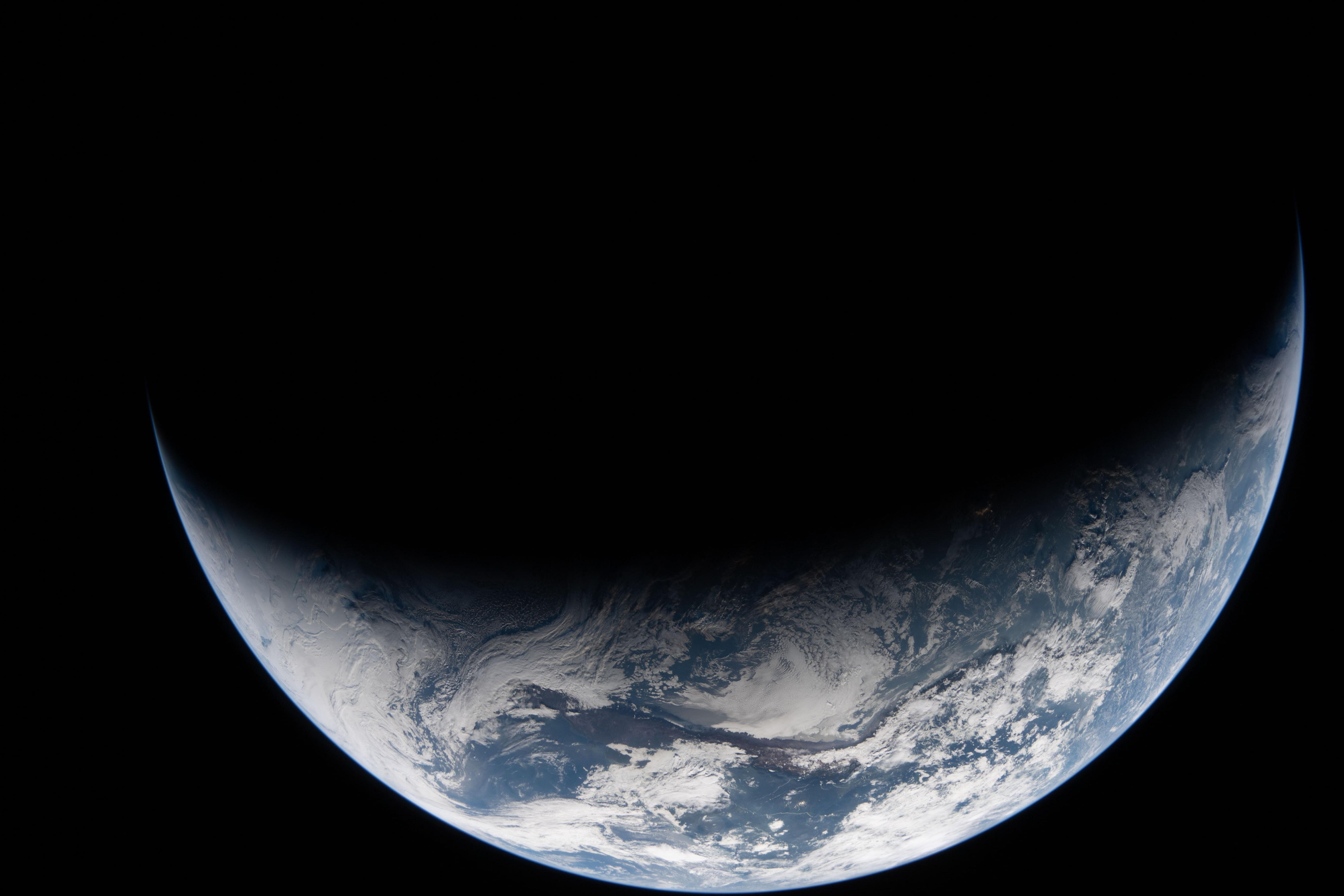 Crescent Planet Earth From Space - 5K Background Crescent Planet Earth From Space - Space Photography 5K Wallpaper (5297x3531)
