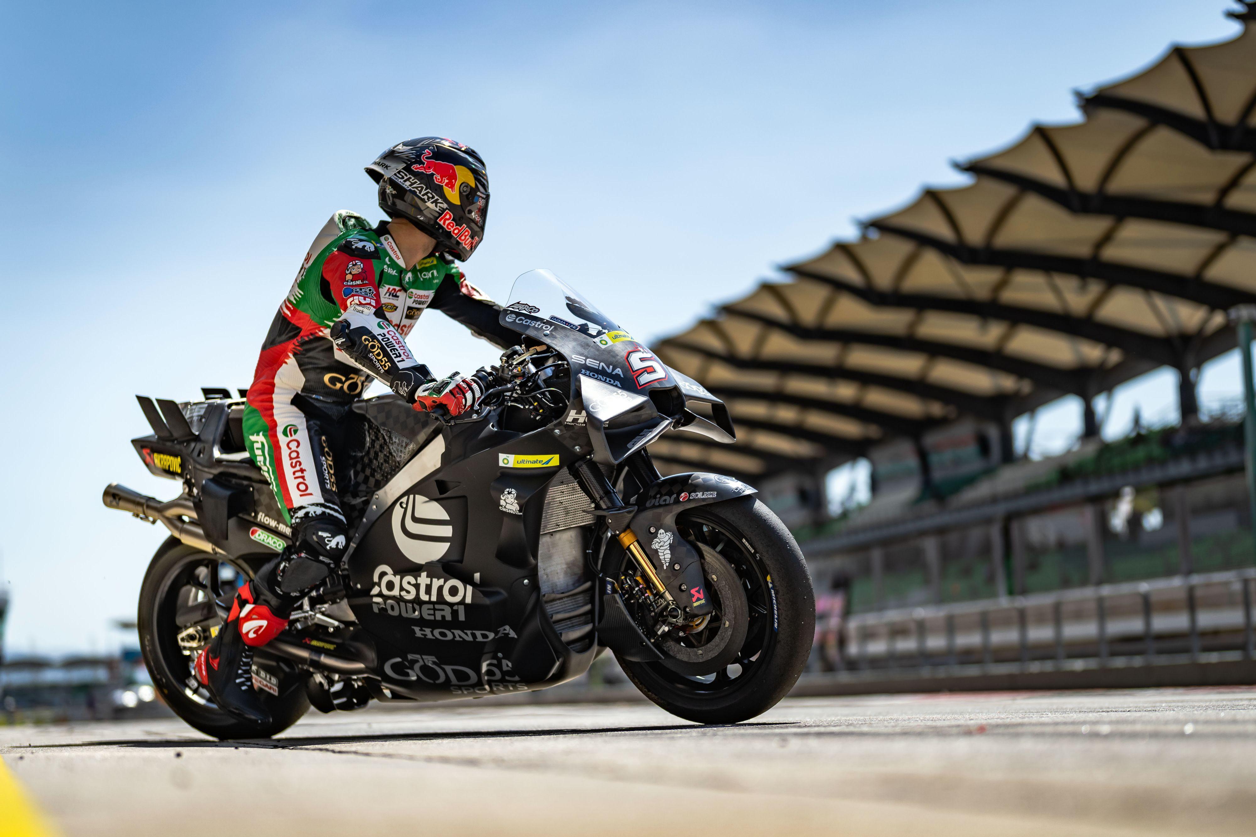 Honda MotoGP Racing Bike - 4K Background Honda MotoGP Racing Bike - Sports Photography 4K Wallpaper (4000x2667)