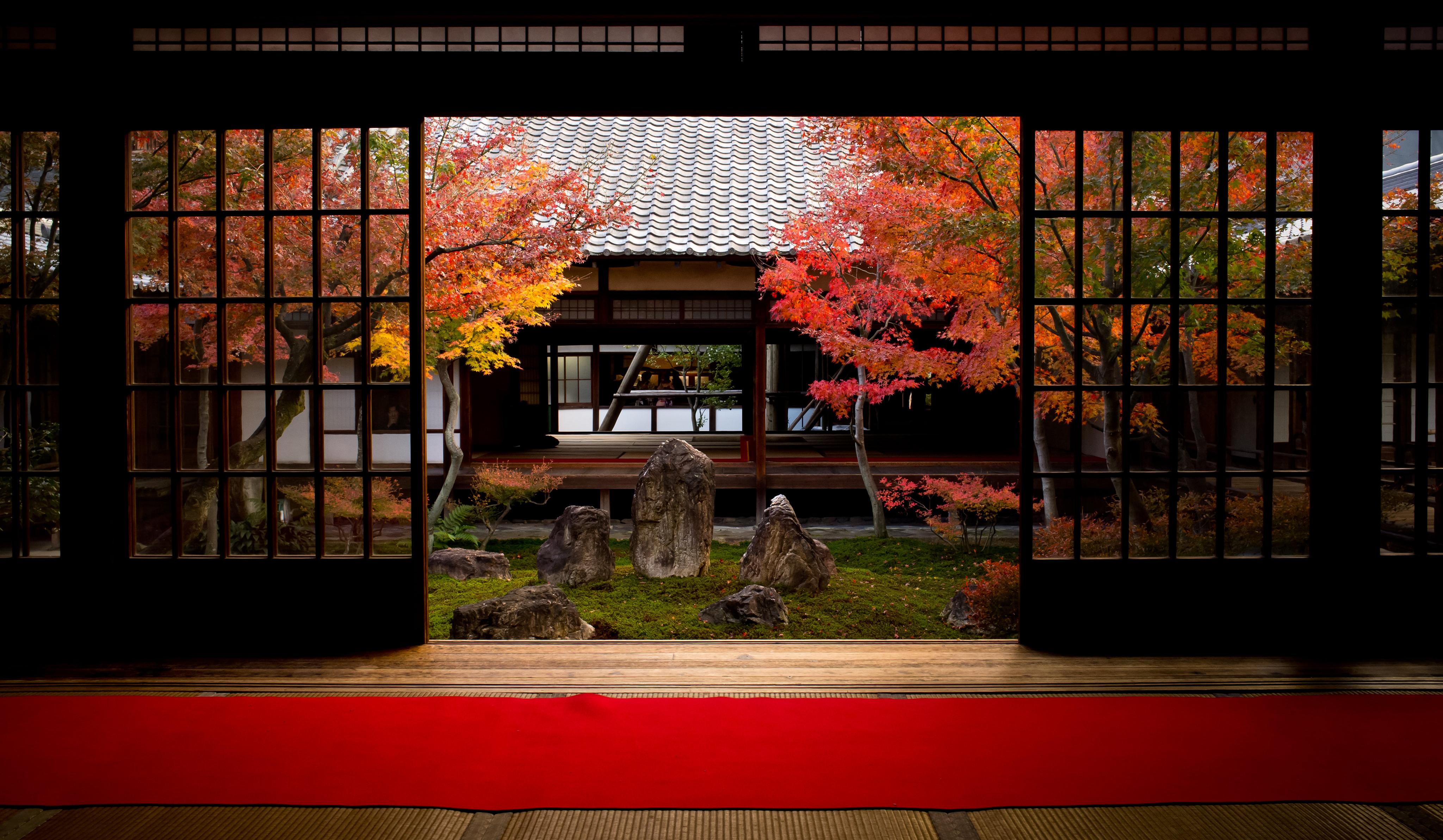 Japanese Garden, Autumn Foliage, Traditional Architecture, Zen Garden Wallpaper in 4K resolution (4096x2386) Japanese Garden, Autumn Foliage, Traditional Architecture, Zen Garden 4K Wallpaper Background (4096x2386)