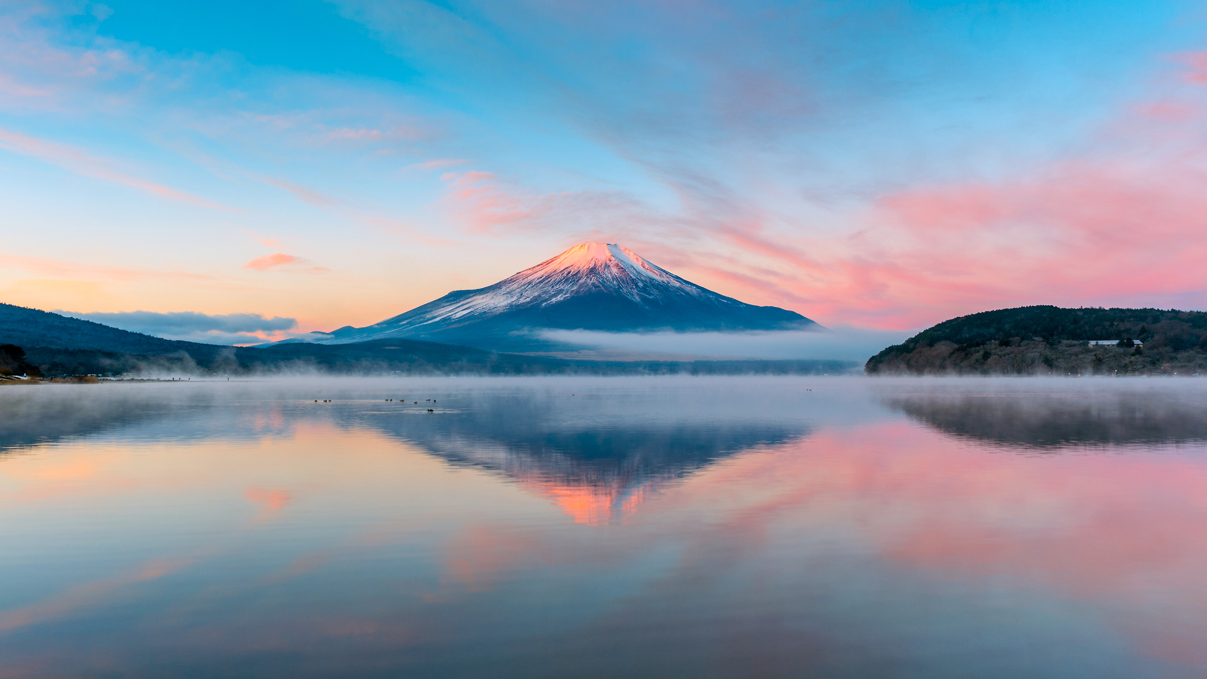 Mount Fuji, Japan, Lake Kawaguchi, Sunrise Wallpaper in 4K resolution (3840x2160) Mount Fuji, Japan, Lake Kawaguchi, Sunrise 4K Wallpaper Background (3840x2160)