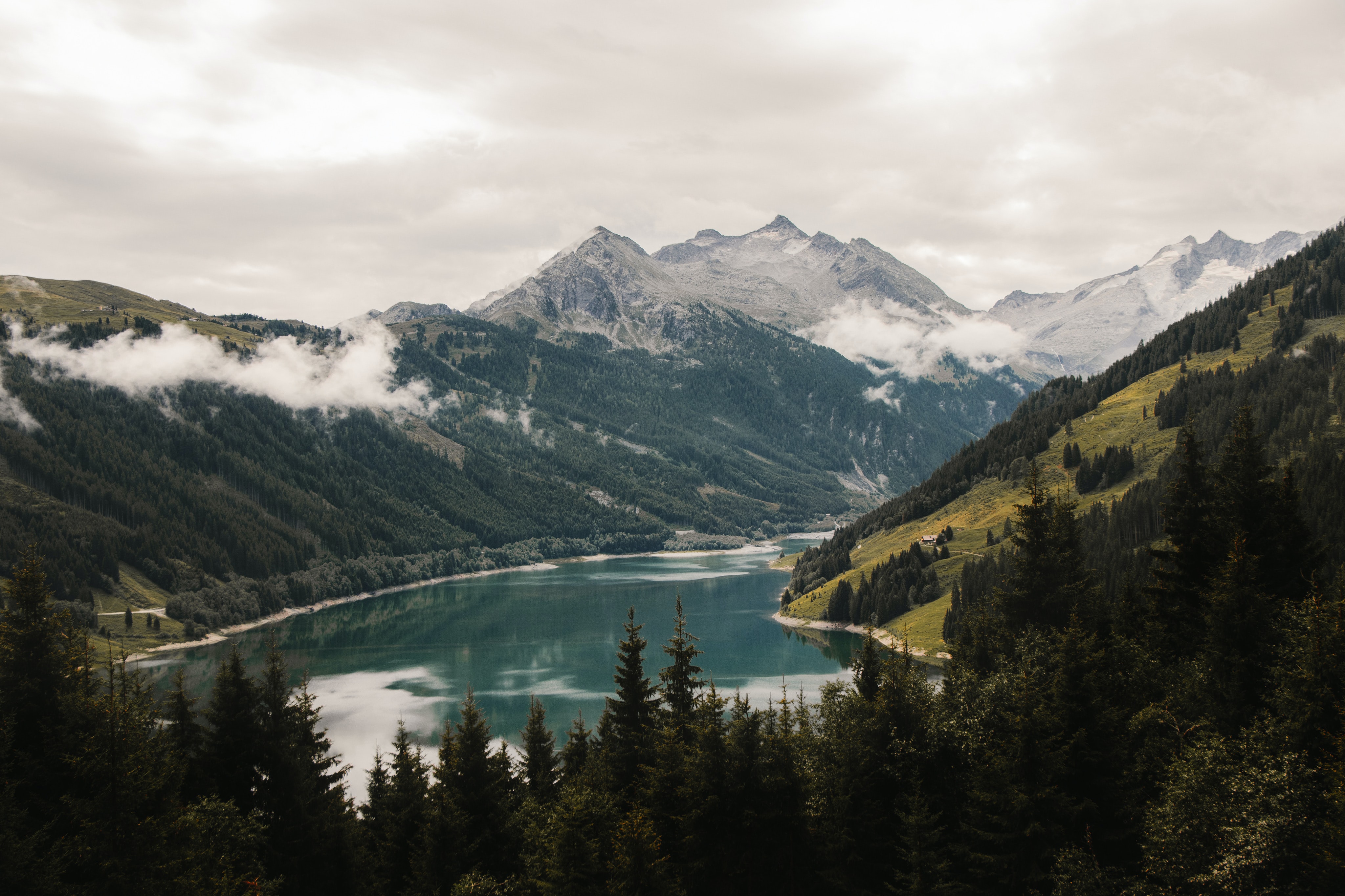 Mountain Lake, Alpine Landscape, Mountain Range, Nature Photography Wallpaper in 4K resolution (4096x2730) Mountain Lake, Alpine Landscape, Mountain Range, Nature Photography 4K Wallpaper Background (4096x2730)
