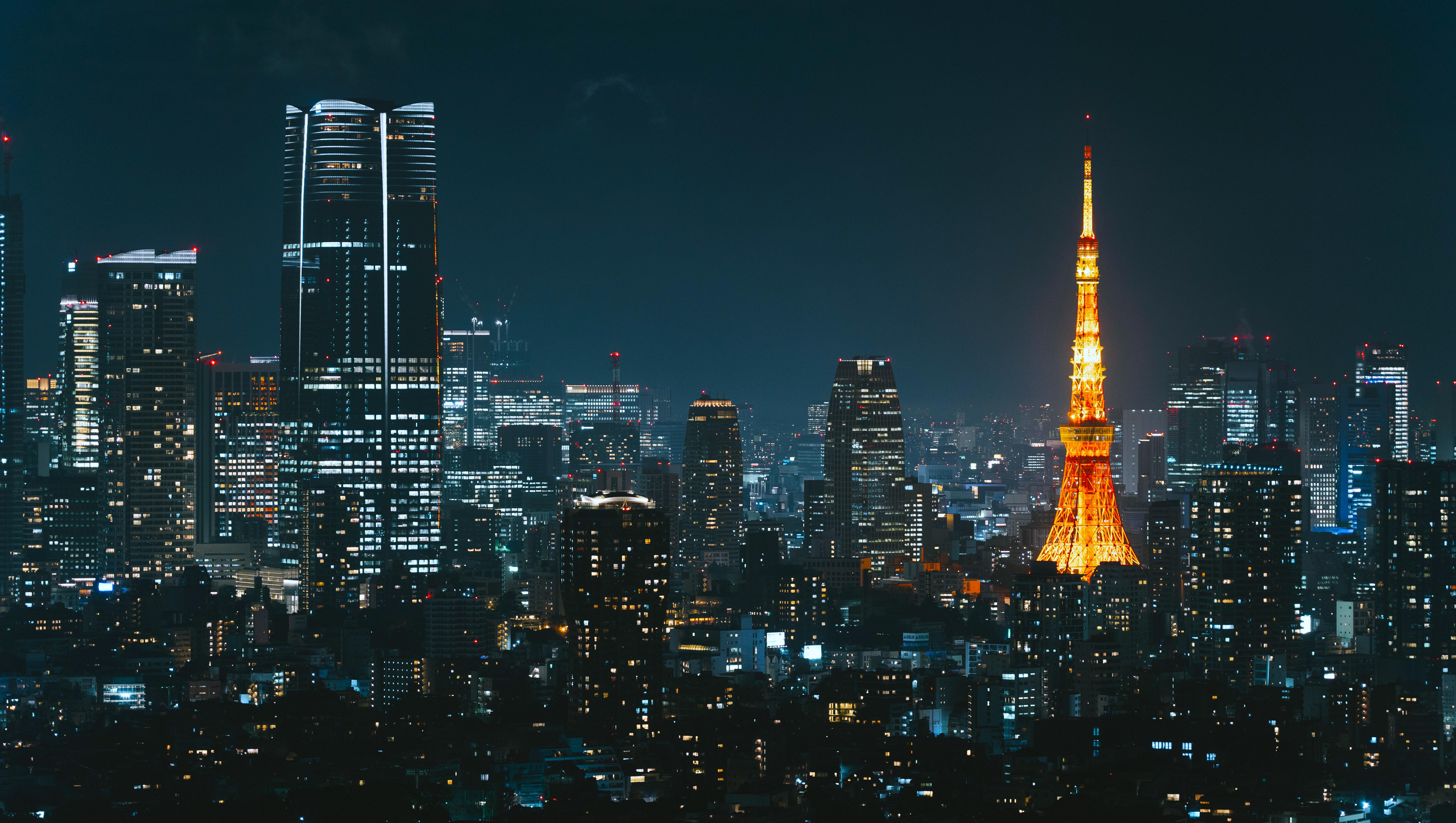 Tokyo Tower And City Skyline - 5K Background Tokyo Tower And City Skyline - Night City Photography 5K Wallpaper (6144x3475)